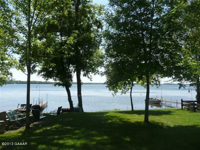 17241 Stalker Lake Rd, Battle Lake, MN 56515
