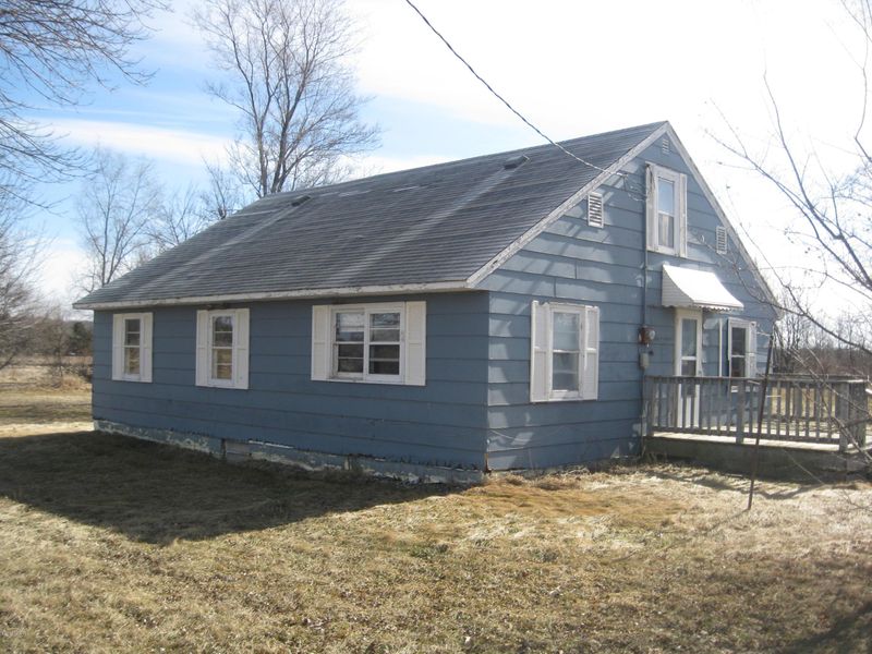 529 State St E, Grey Eagle, MN 56336
