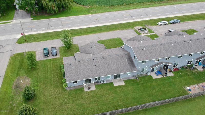 102 6th St W #1, Spruce Hill Twp, MN 56319