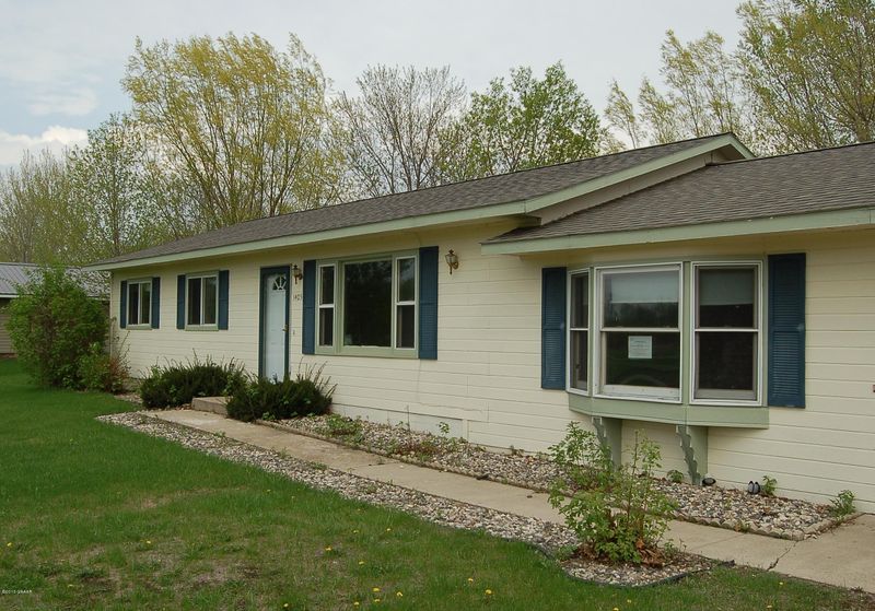 1405 Geneva Rd, Alexandria, MN 56308