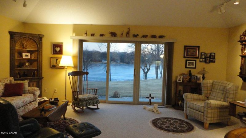 1568 Melvina Ln SW, Alexandria, MN 56308