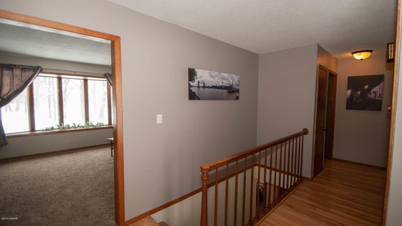 1006 Park Pl NE, Alexandria, MN 56308