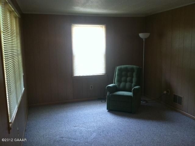 309 Fairgrounds Rd, Alexandria, MN 56308