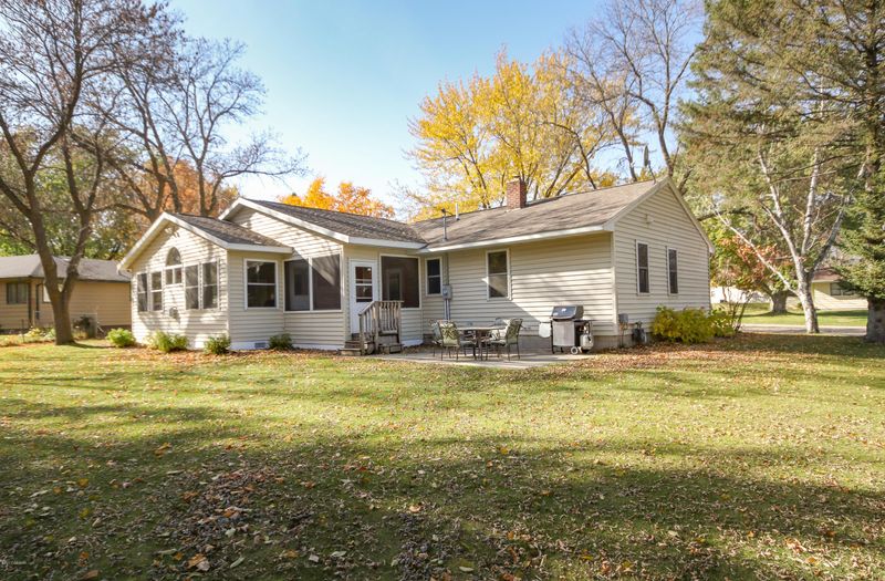 307 Fingal Dr, Alexandria, MN 56308