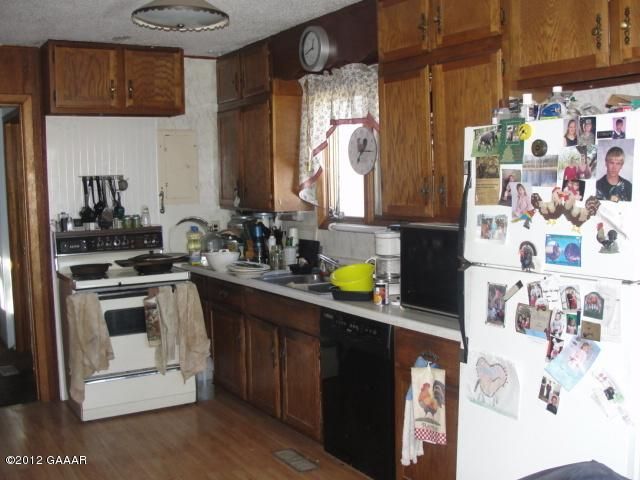 17513 185th Ave, Little Falls, MN 56345