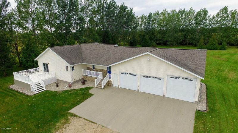 350 County Rd 9 NE, Nelson, MN 56355