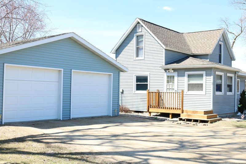 135 Bundy Ave, Alexandria, MN 56308