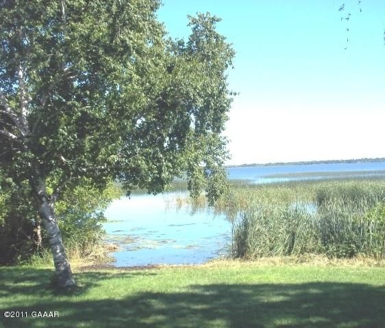 1559 N Ketelle Dr, Osakis, MN 56360
