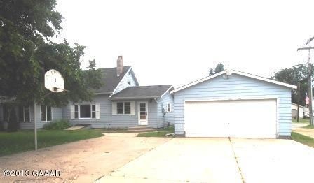 302 Main Ave, Carlos, MN 56319