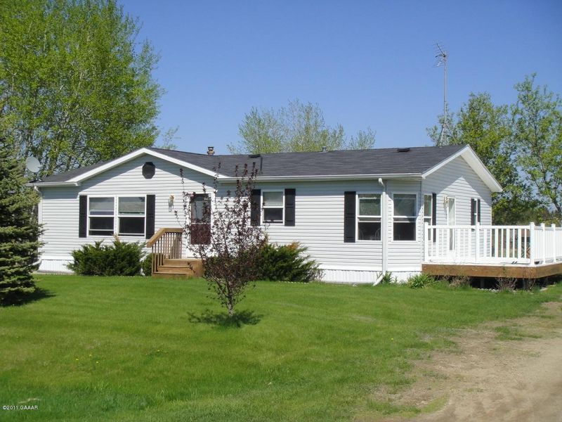 2740 Southside Dr SE, Alexandria, MN 56308