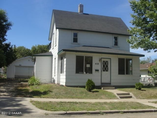 408 Birch St S, Sauk Centre, MN 56378