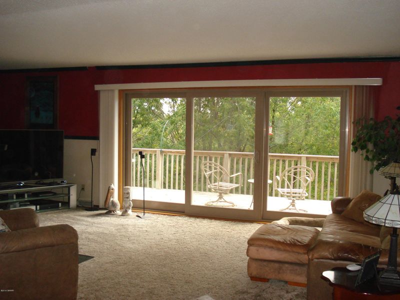 306 Eide Circle Dr, Glenwood, MN 56334