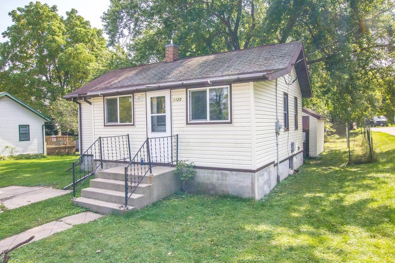 1120 8th Ave E, Alexandria, MN 56308