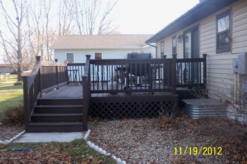 15 Thomas St, Morris, MN 56267