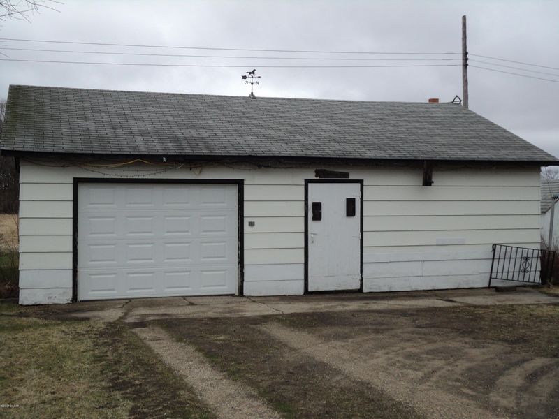 116 Main St NW, West Union, MN 56389
