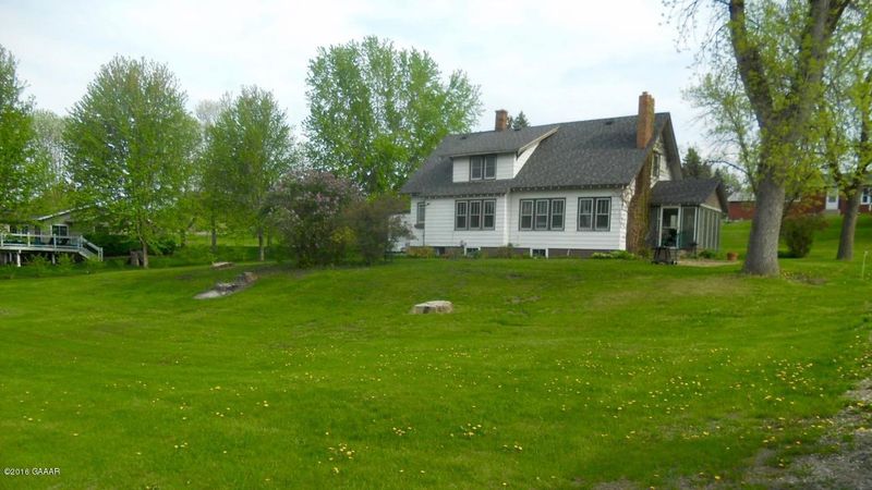 810 Bingham St, Starbuck, MN 56381