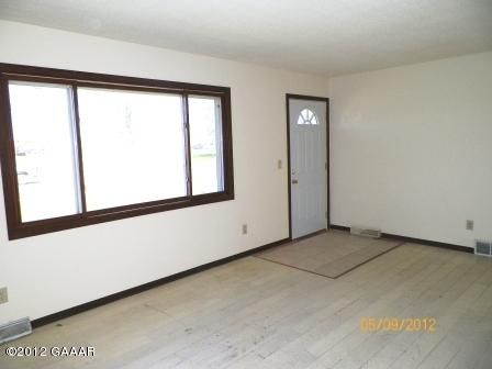 620 1st St S, Long Prairie, MN 56347
