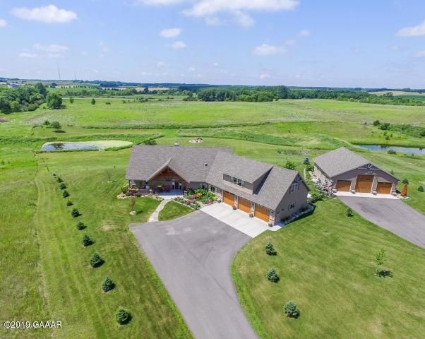 2823 Country Estates Dr NW, Alexandria, MN 56308