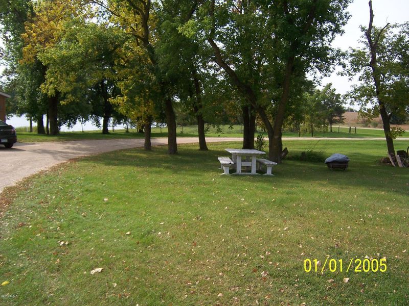 14286 555th Ave, Parkers Prairie, MN 56361