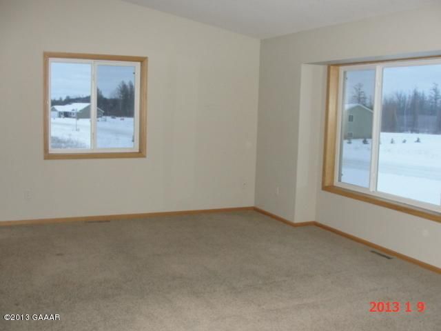 403 Spruce Dr NE, Staples, MN 56479