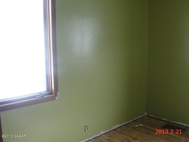 105 1st Ave S, Melrose, MN 56352