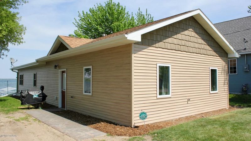 28876 S Shore Dr, Starbuck, MN 56381