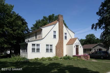 111 Prairie Ave N, Brooten, MN 56316