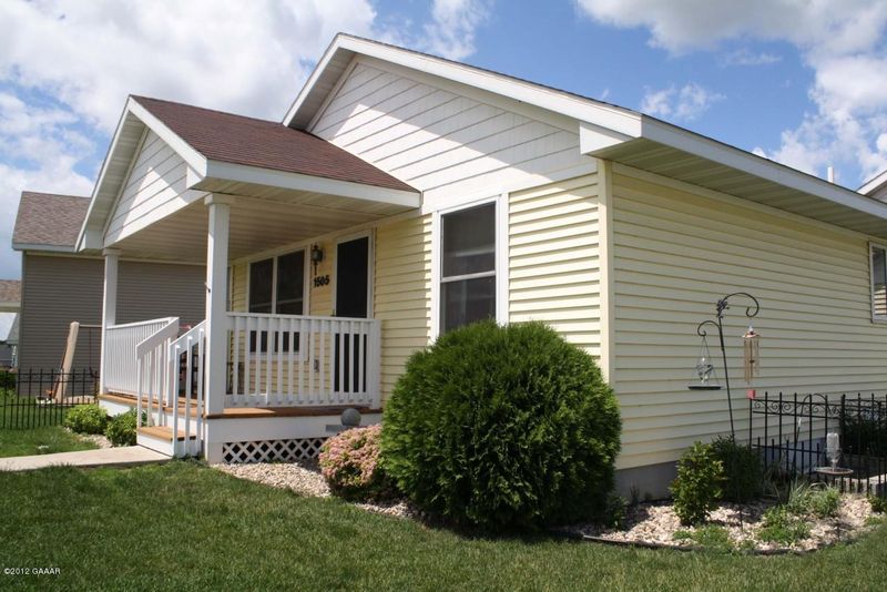1505 Jasmine Dr, Alexandria, MN 56308