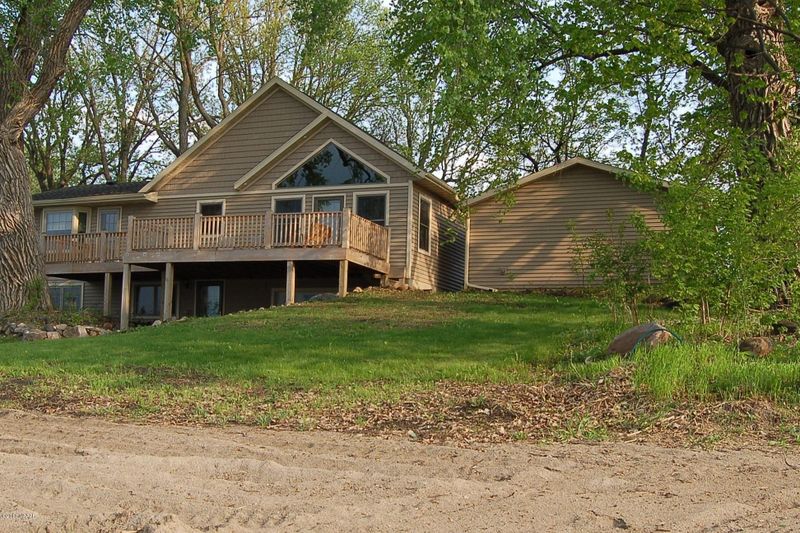 9492 Oriole Ln SW, Alexandria, MN 56308