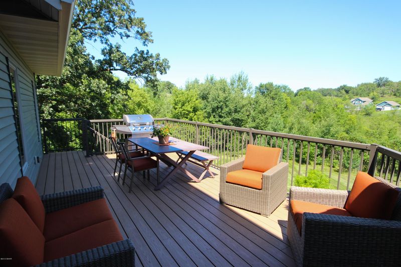 3329 N Oaks Ln NW, Garfield, MN 56332