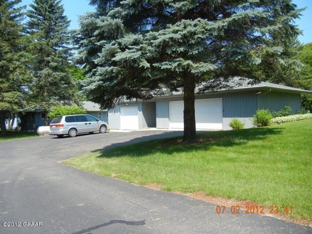 10182 Leaf Ln NW, Alexandria, MN 56308