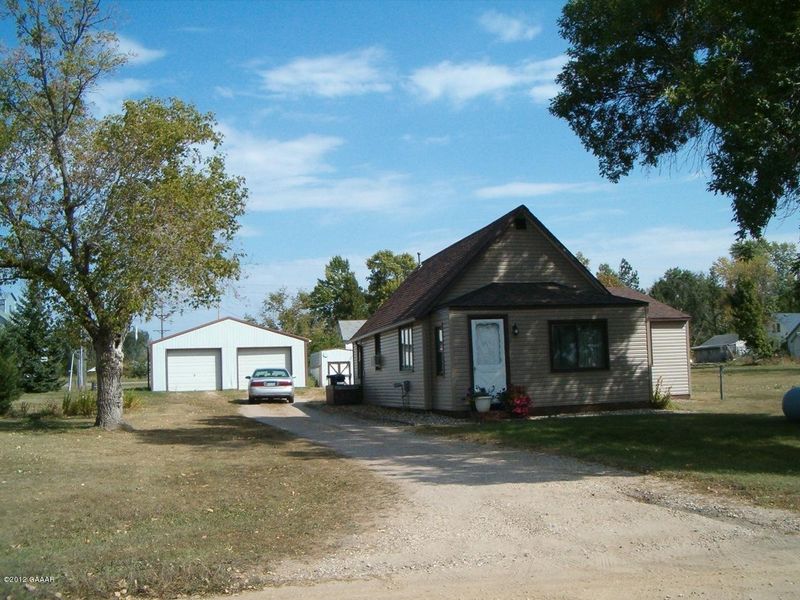 11 County Road 26, Farwell, MN 56327