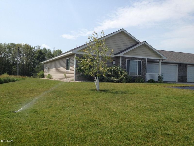 365 Old Glory Dr NE, Alexandria, MN 56308
