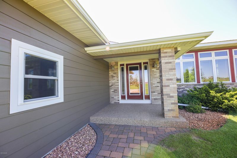 55673 118th St, Parkers Prairie, MN 56361