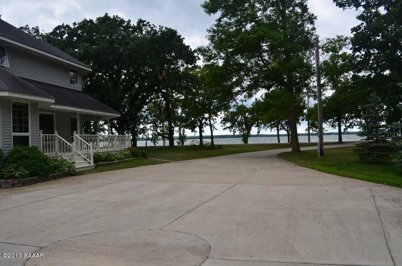 20228 S Lakeshore Dr, Glenwood, MN 56334