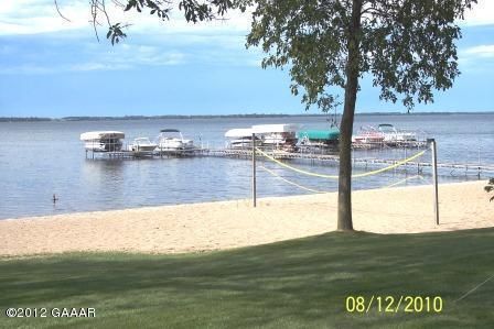 2597 Lake St E, Osakis, MN 56360