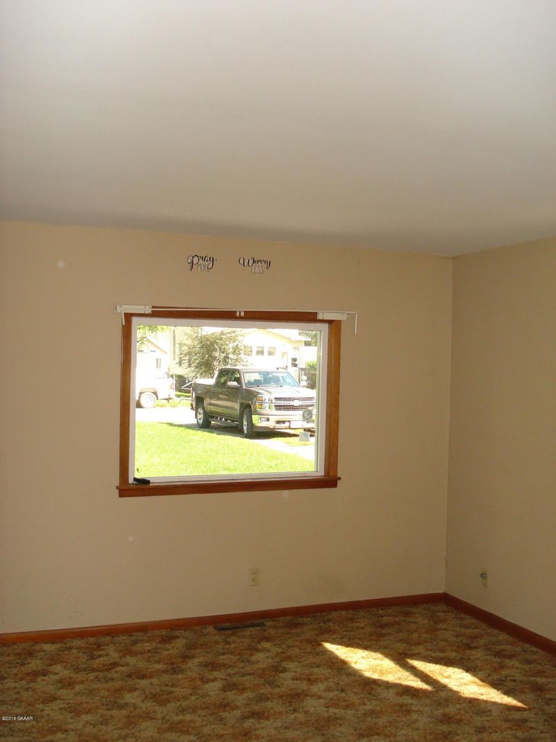 314 1st Ave NE, Glenwood, MN 56334
