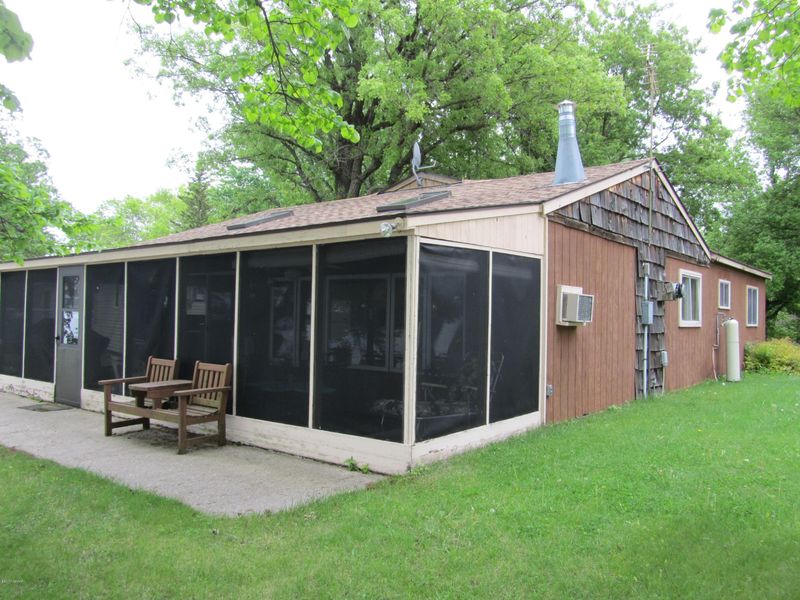 24832 Monte Beach Dr, Glenwood, MN 56334