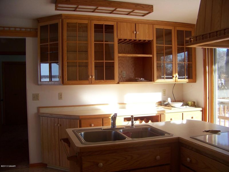 5822 E Lake Mary Rd SW, Alexandria, MN 56308