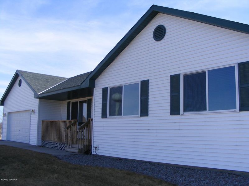 509 Hunter Ln, Garfield, MN 56332
