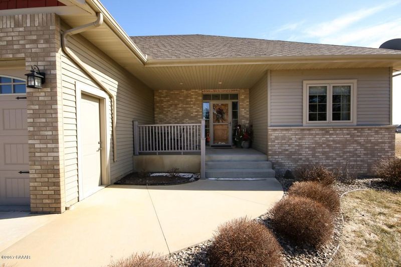 1819 Donway Pl NE, Alexandria, MN 56308
