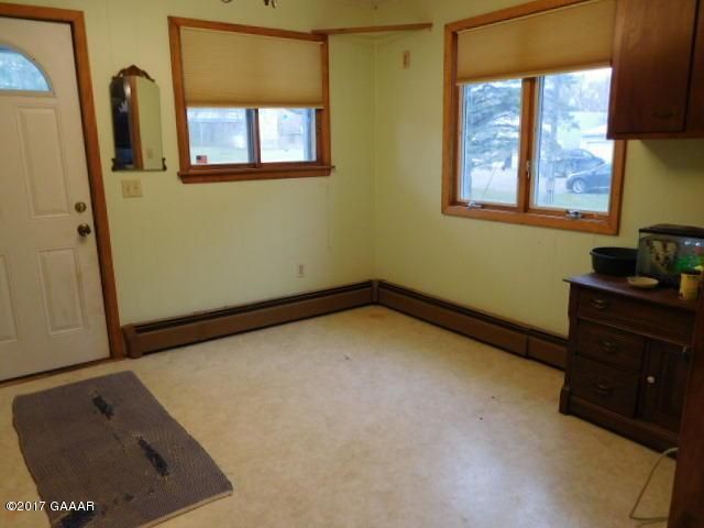 320 County Road 2 W, Barrett, MN 56311
