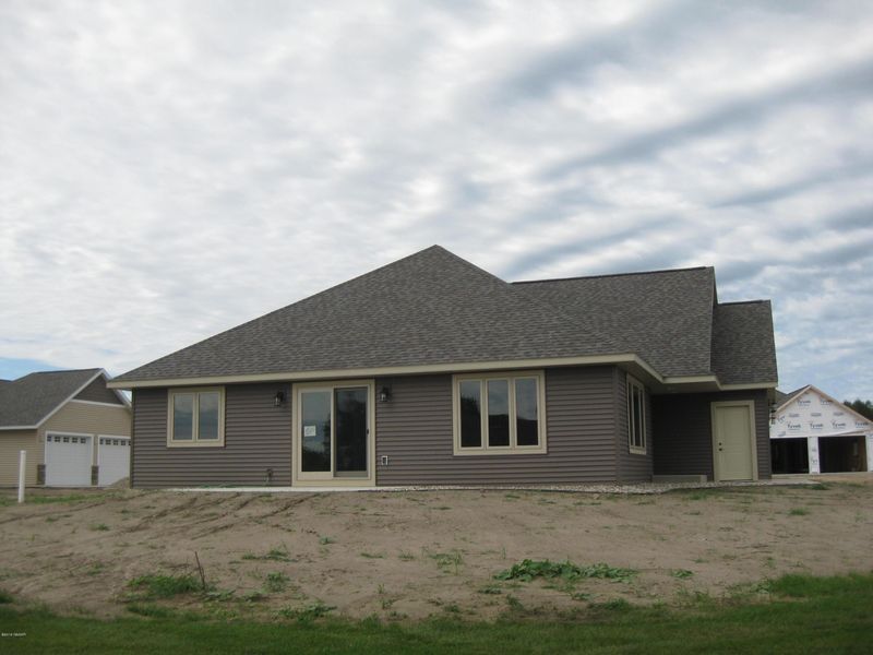 1614 Donway Ct NE, Alexandria, MN 56308