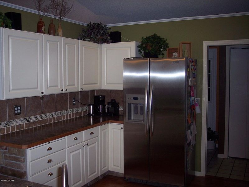 2601 Geneva Dr, Alexandria, MN 56308