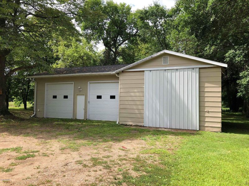 3910 Dakota St, Alexandria, MN 56308