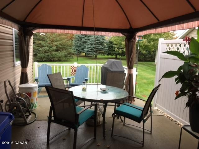 407 Voyager Ct, Alexandria, MN 56308