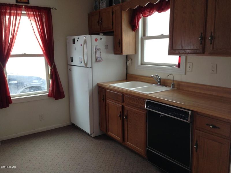 126 Knut St, Alexandria, MN 56308