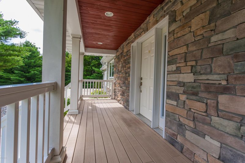 3553 Pawnee Dr SE, Alexandria, MN 56308