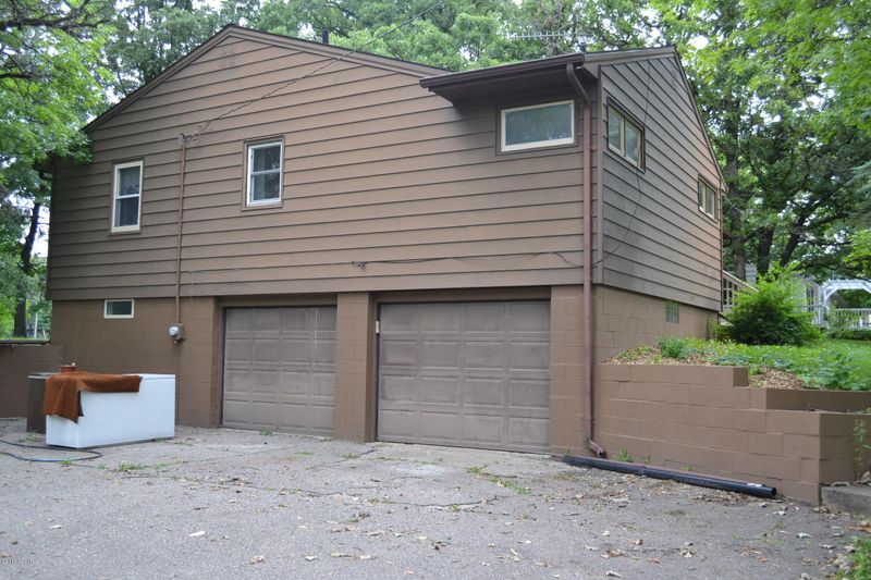 1701 Chipmunk Ln NE, Alexandria, MN 56308