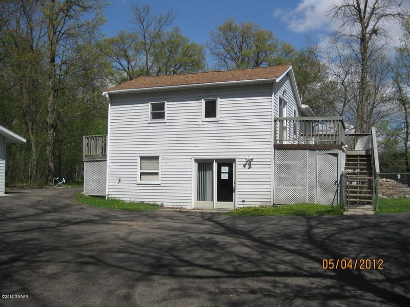 1204 Geneva Rd NE, Alexandria, MN 56308